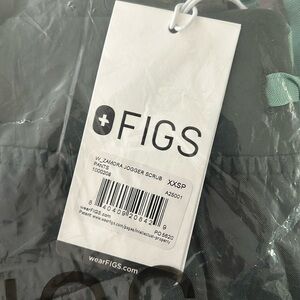 FIGS Zamora Jogger scrub pants